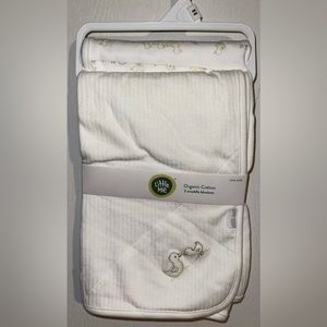 Little me Swaddle Blanket Set of 2 Ducks